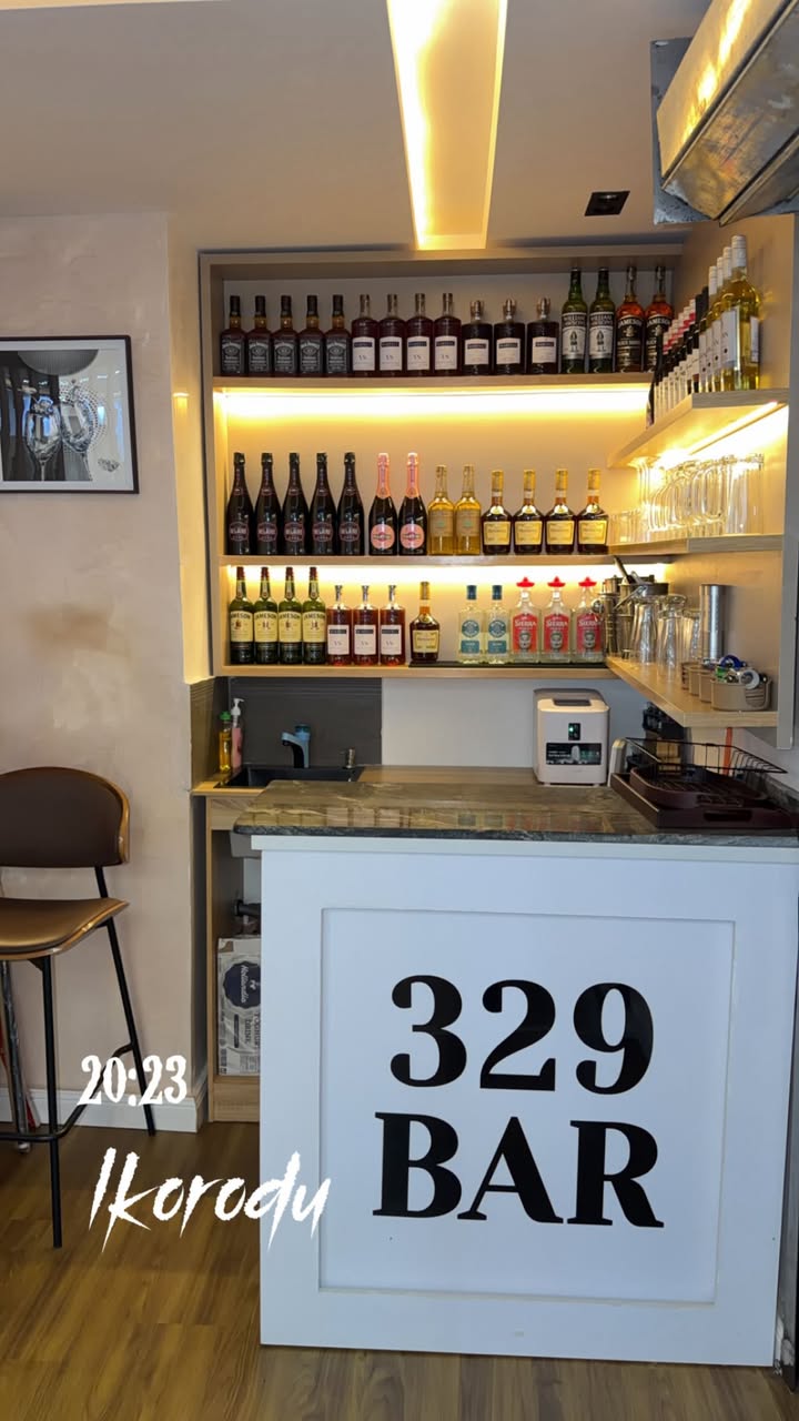 The bar at 329 Grooming Lounge